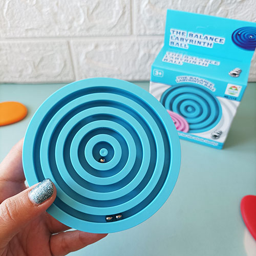 بازی ماز تعادلی توپی